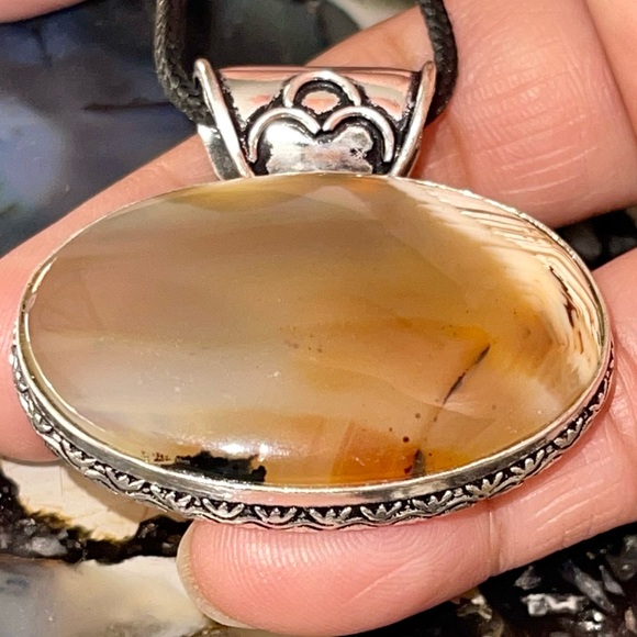 Montana Fire Agate Pendant 1 1/2”x 1 1/2” - Picture 12 of 17